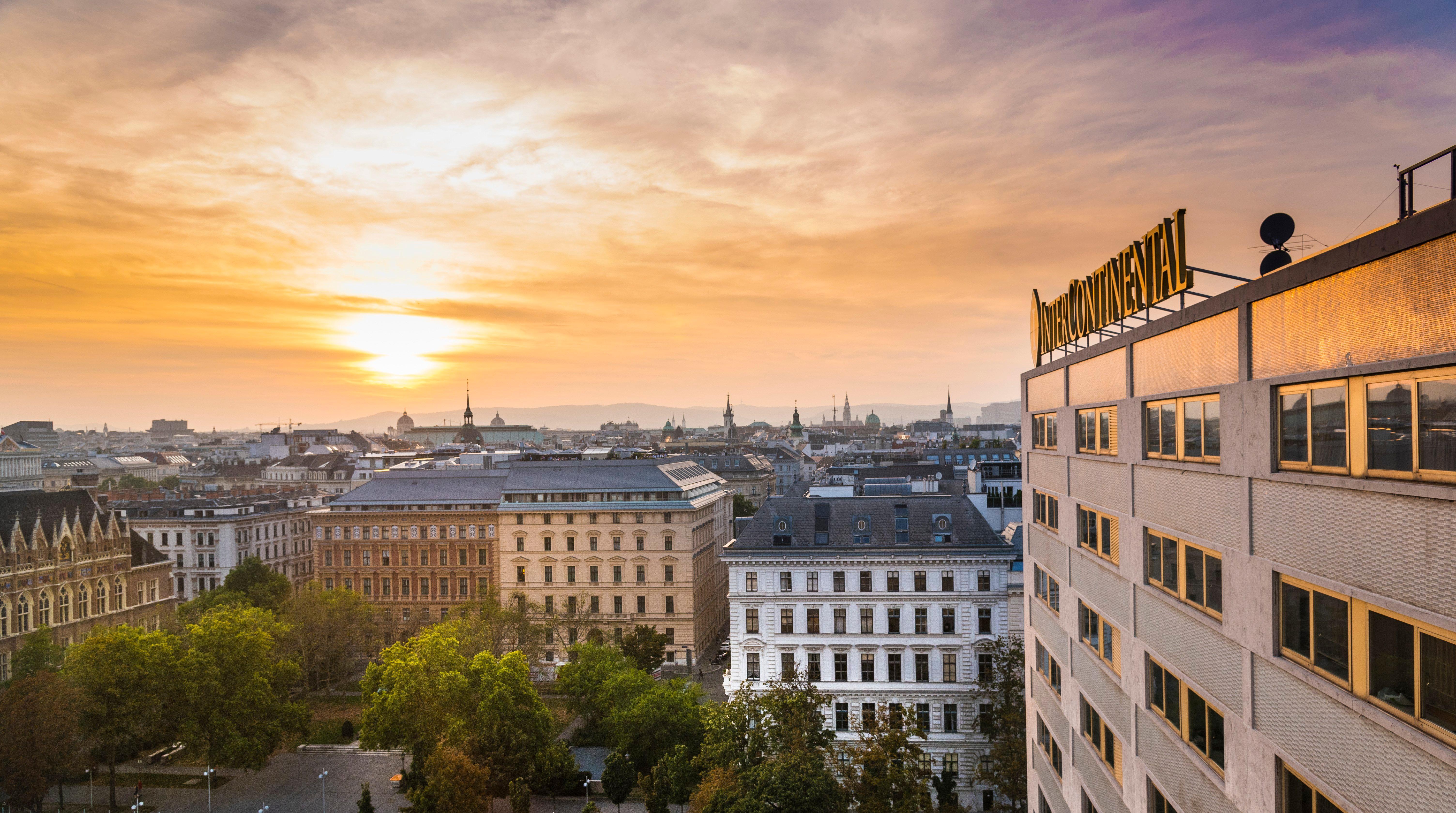 Intercontinental Wien By Ihg Exterior photo Vienna International Center